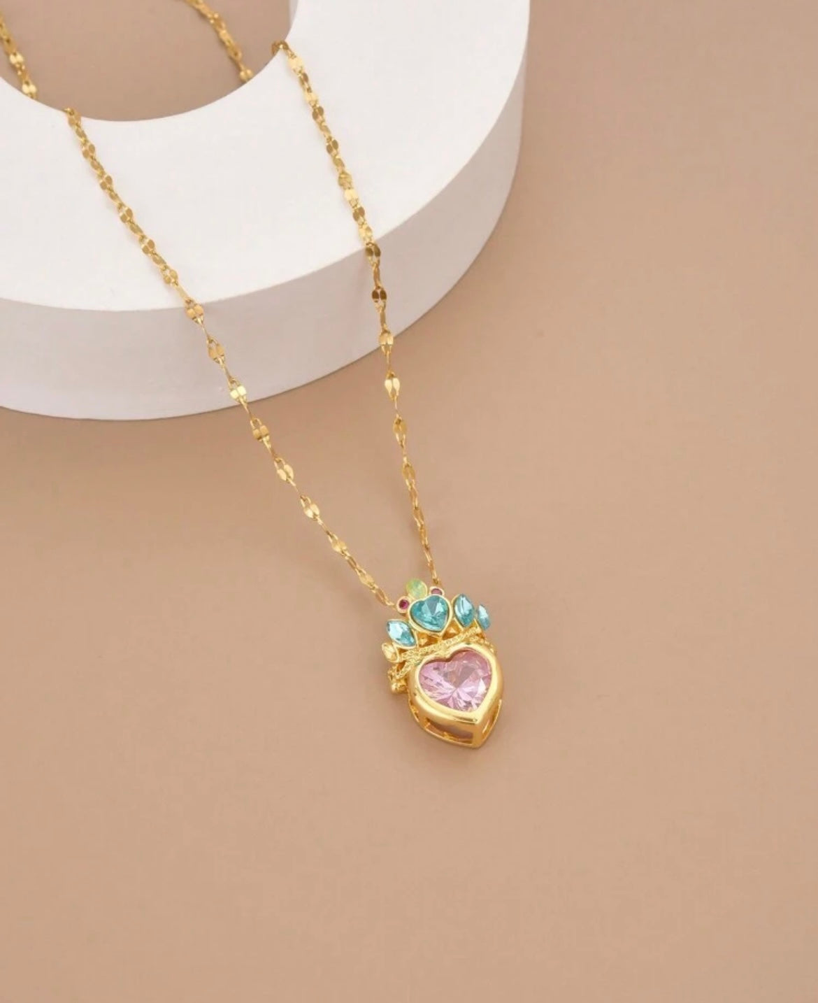 A Queens Heart Necklace