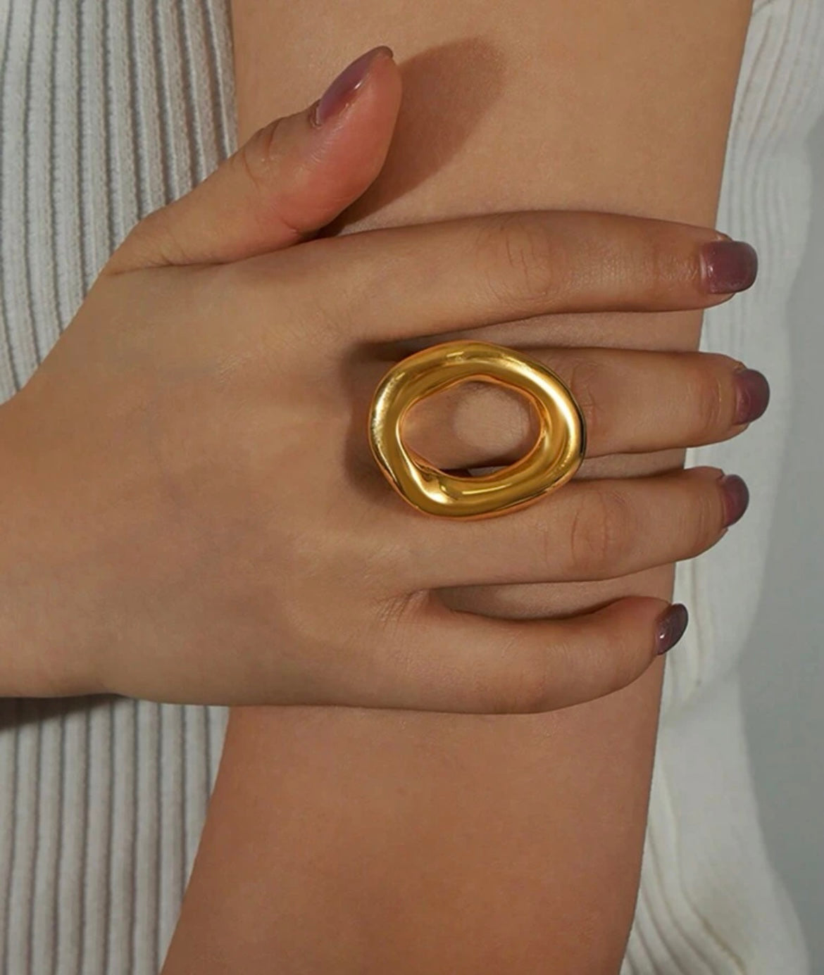 Leia ring